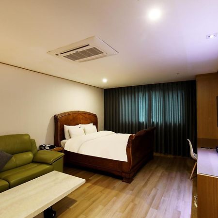 Hotel Paju Golden Hill Exterior foto